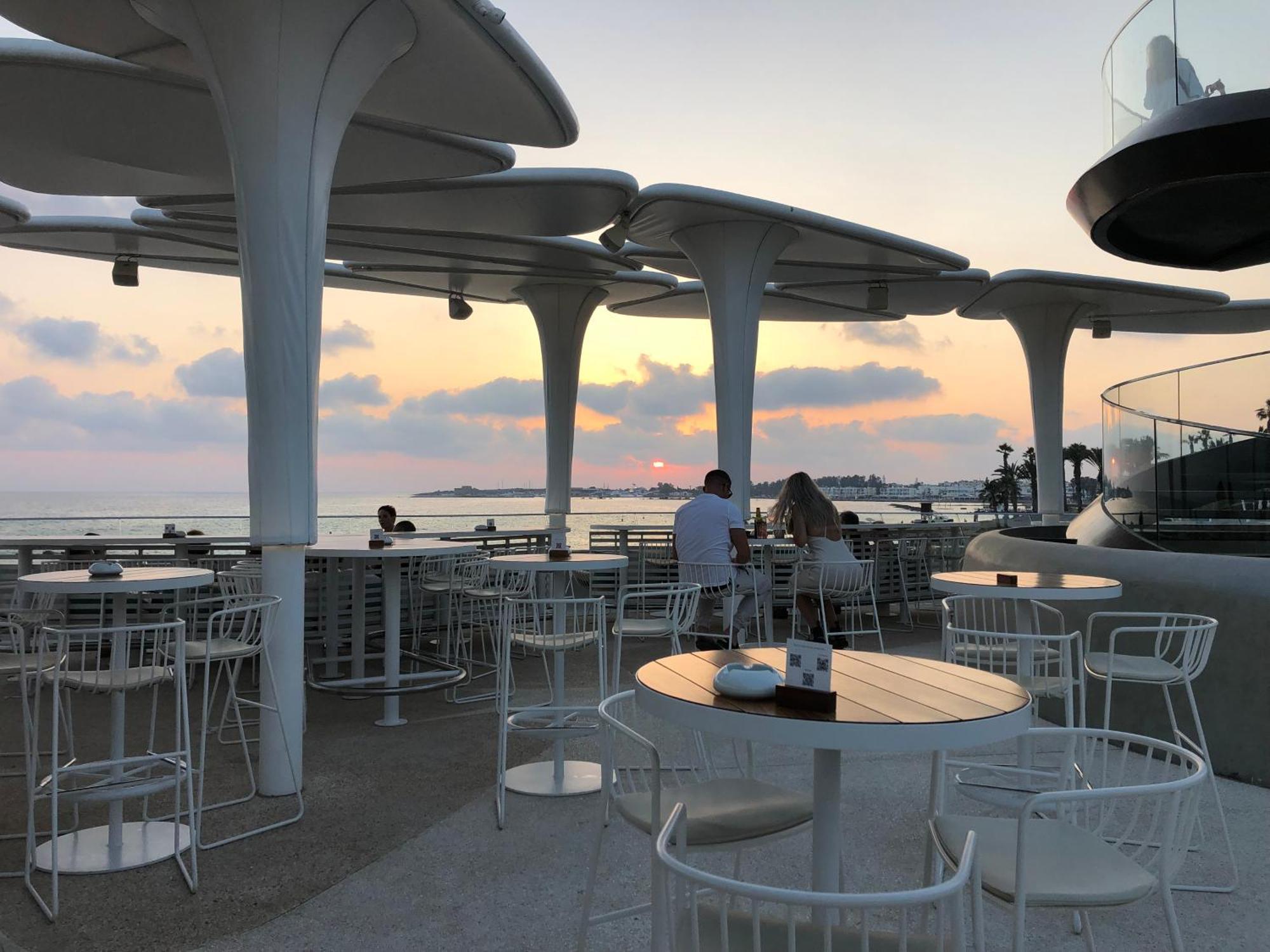 Royal-Seacrest Paphos-Center Vip Apartment Luaran gambar
